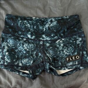 Fleo Women's Dark Blue Patterned Athletic Shorts